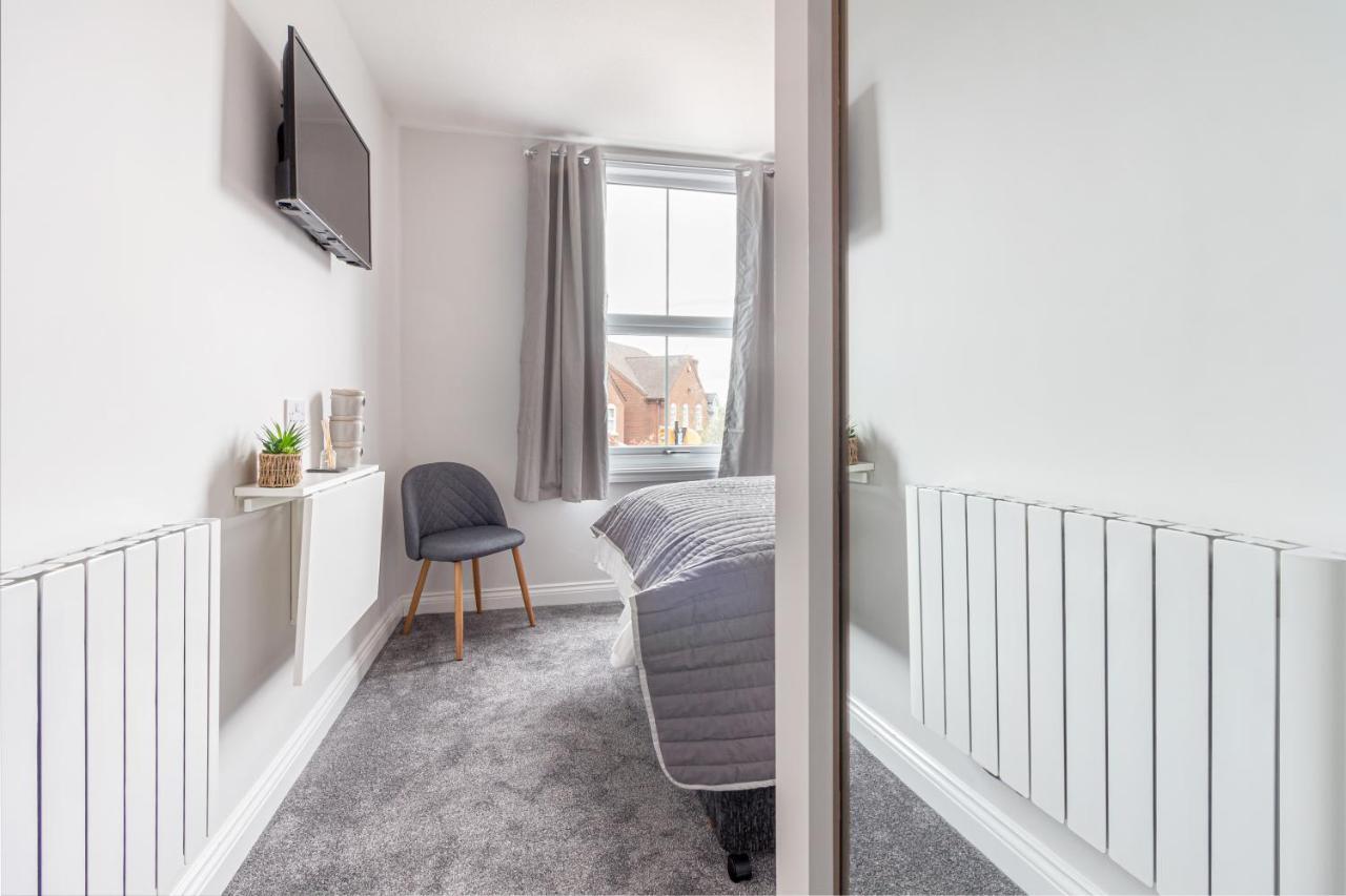 Host & Stay - The Bull Inn, 3 Double Rooms Fernhill Heath Zewnętrze zdjęcie